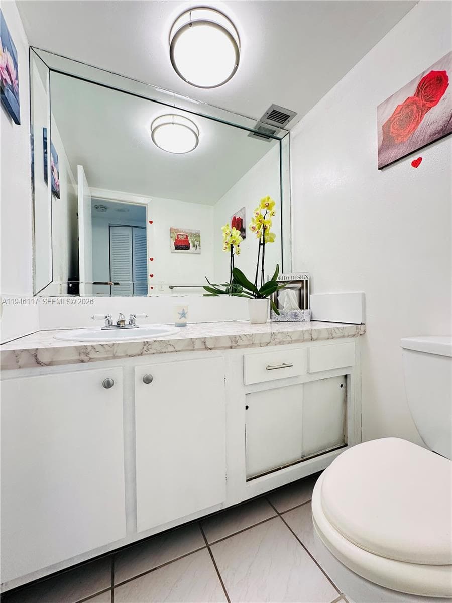 Tower Building · #1607 in Aventura - Photo 15