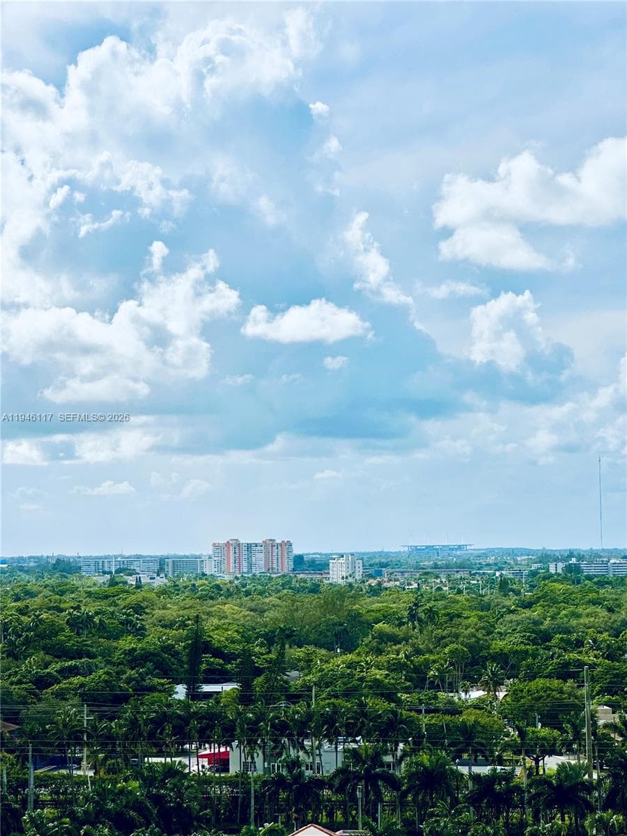 Tower Building · #1607 in Aventura - Photo 19