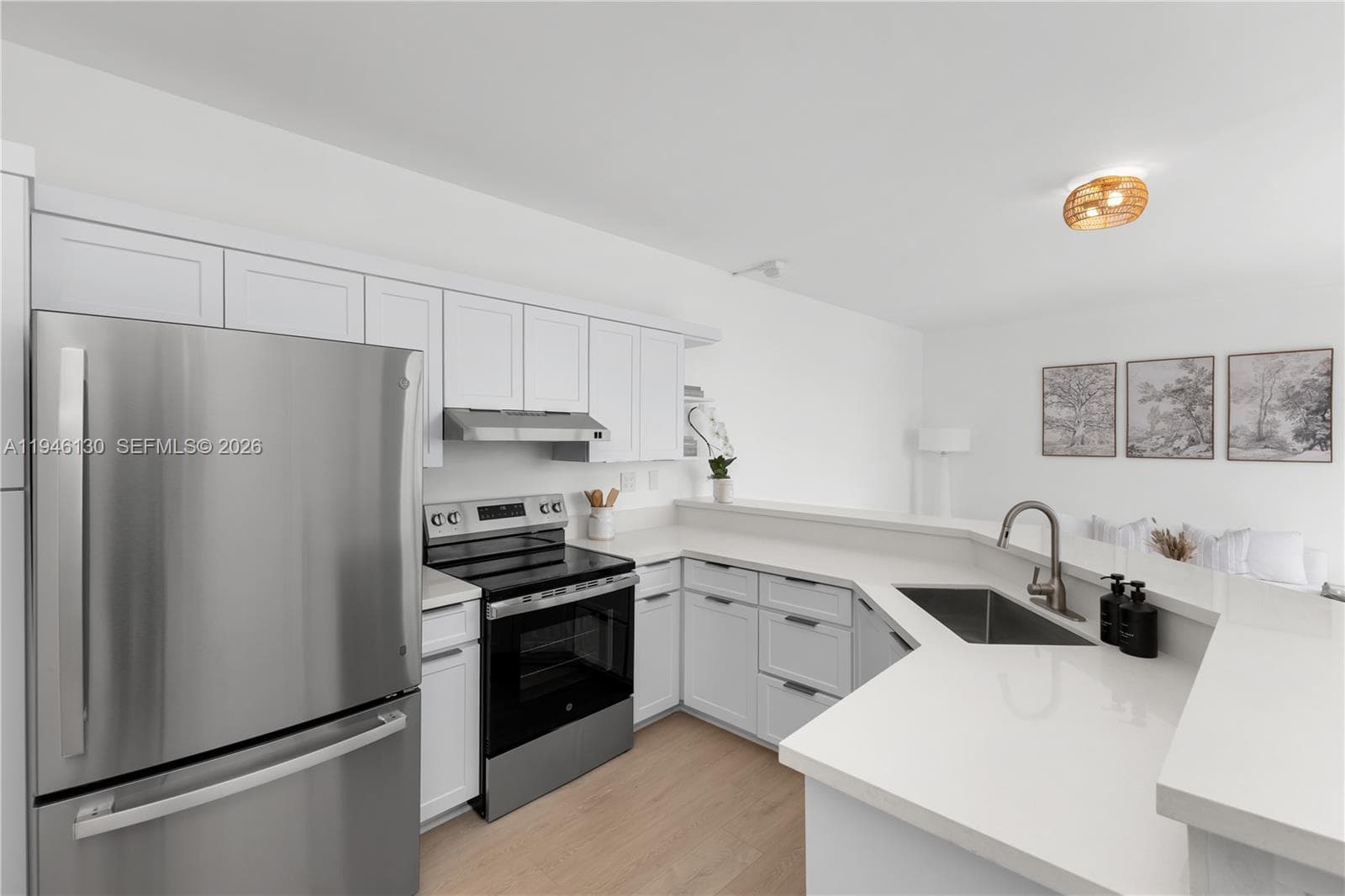 PALM BAY CONDOMINIUM · #1G & 1H in Miami - Photo 5