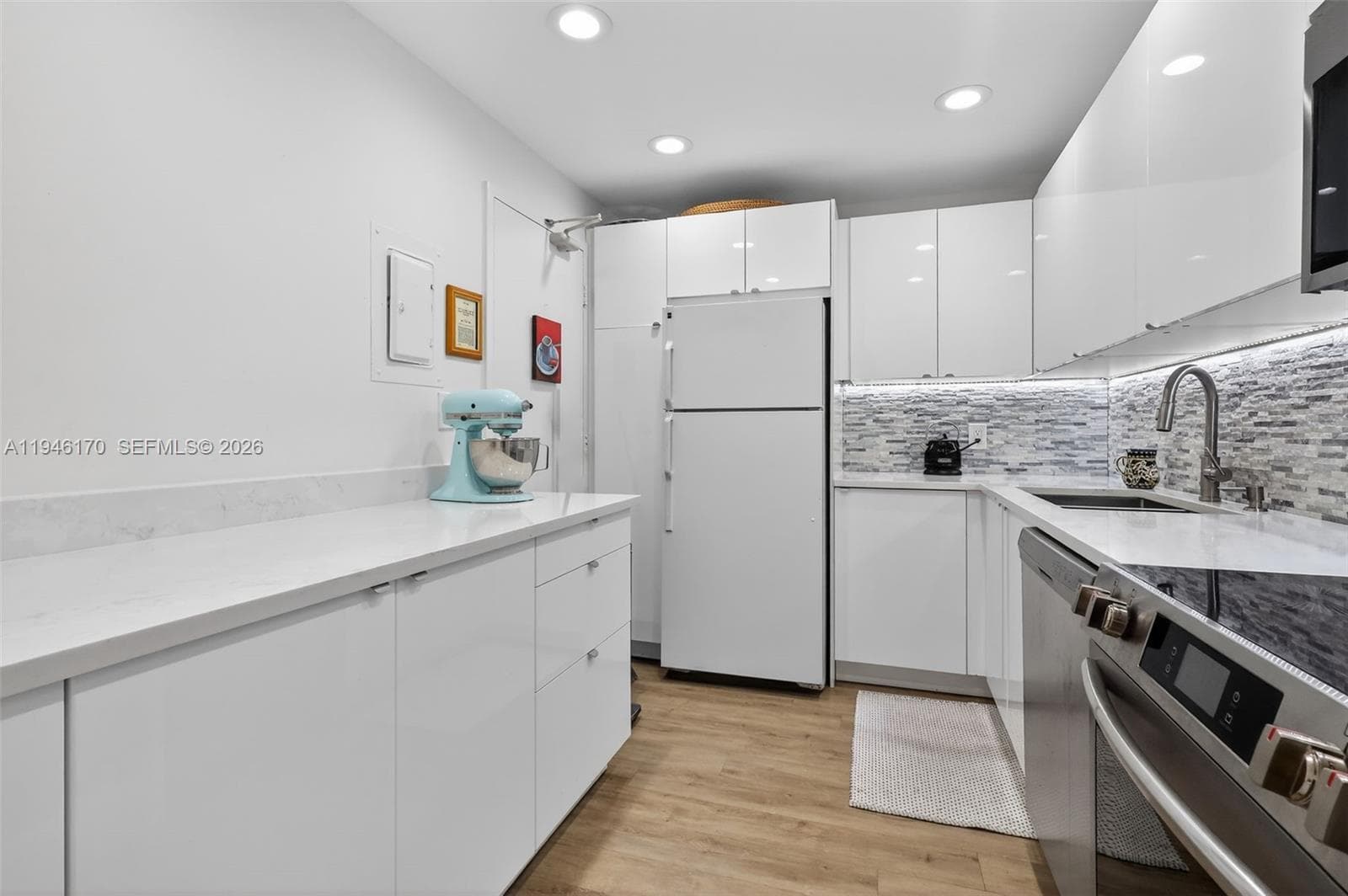 LONDON TOWERS · #303N in Bay Harbor Islands - Photo 6