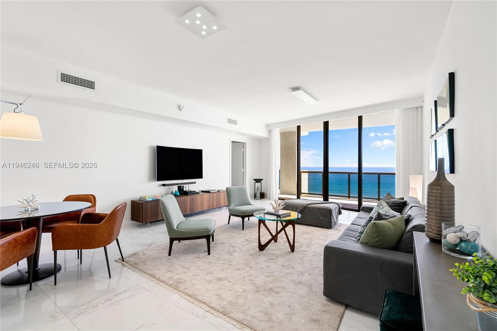 SAYAN · #1501 in Sunny Isles Beach - Photo 7