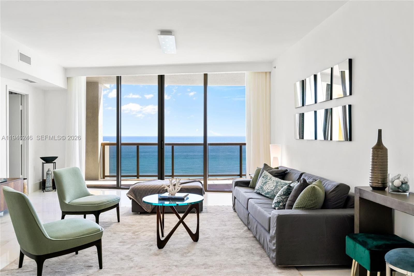 SAYAN · #1501 in Sunny Isles Beach - Photo 3