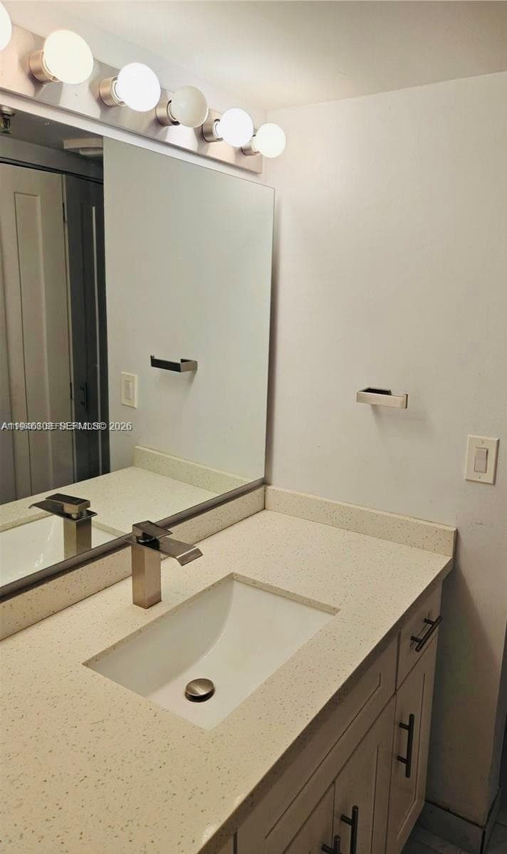 WINSTON TOWERS 700 CONDO · #815 in Sunny Isles Beach - Photo 11
