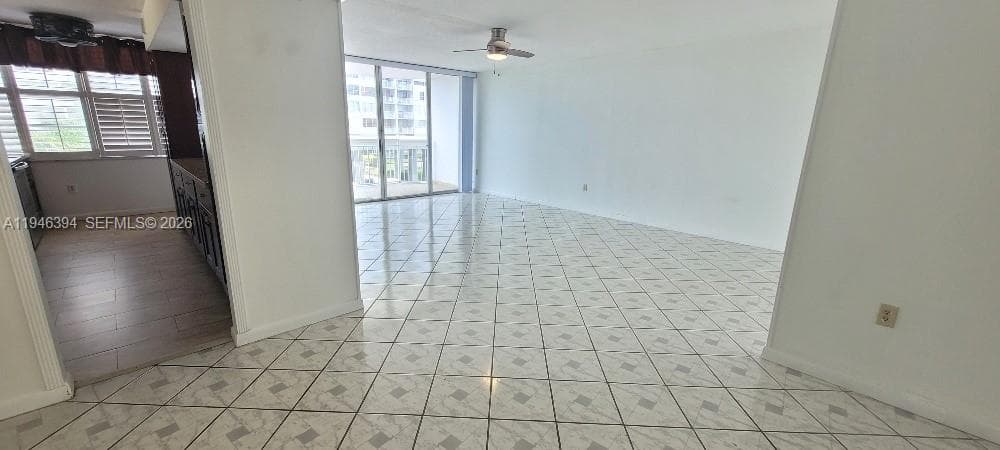 DEL PRADO MARINA · #301 in Aventura - Photo 12
