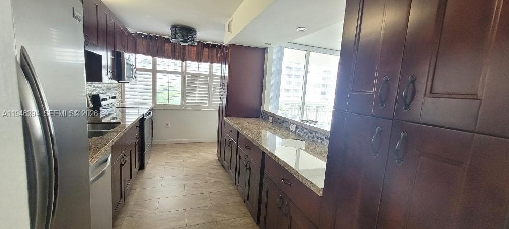 DEL PRADO MARINA · #301 in Aventura - Photo 11