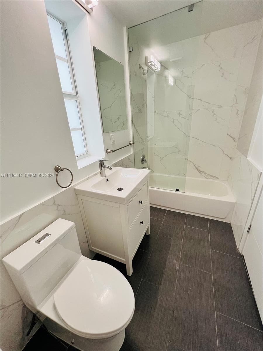 OCEANSIDE SEC ISLE OF NOR · #901 in Miami Beach - Photo 17