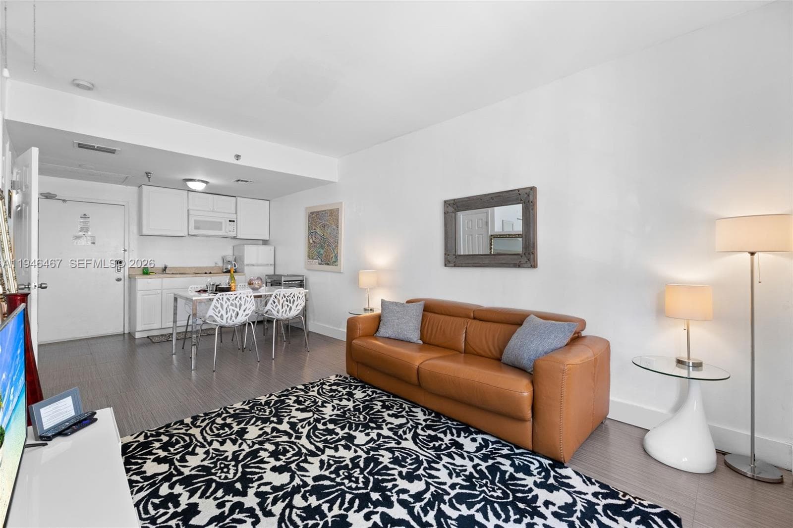 BARBIZON BEACH CLUB CONDO · #108 in Miami Beach - Photo 10