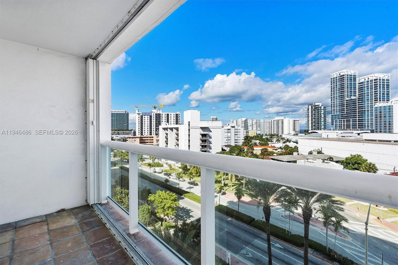 AQUASOL · #8R in Miami Beach - Photo 1