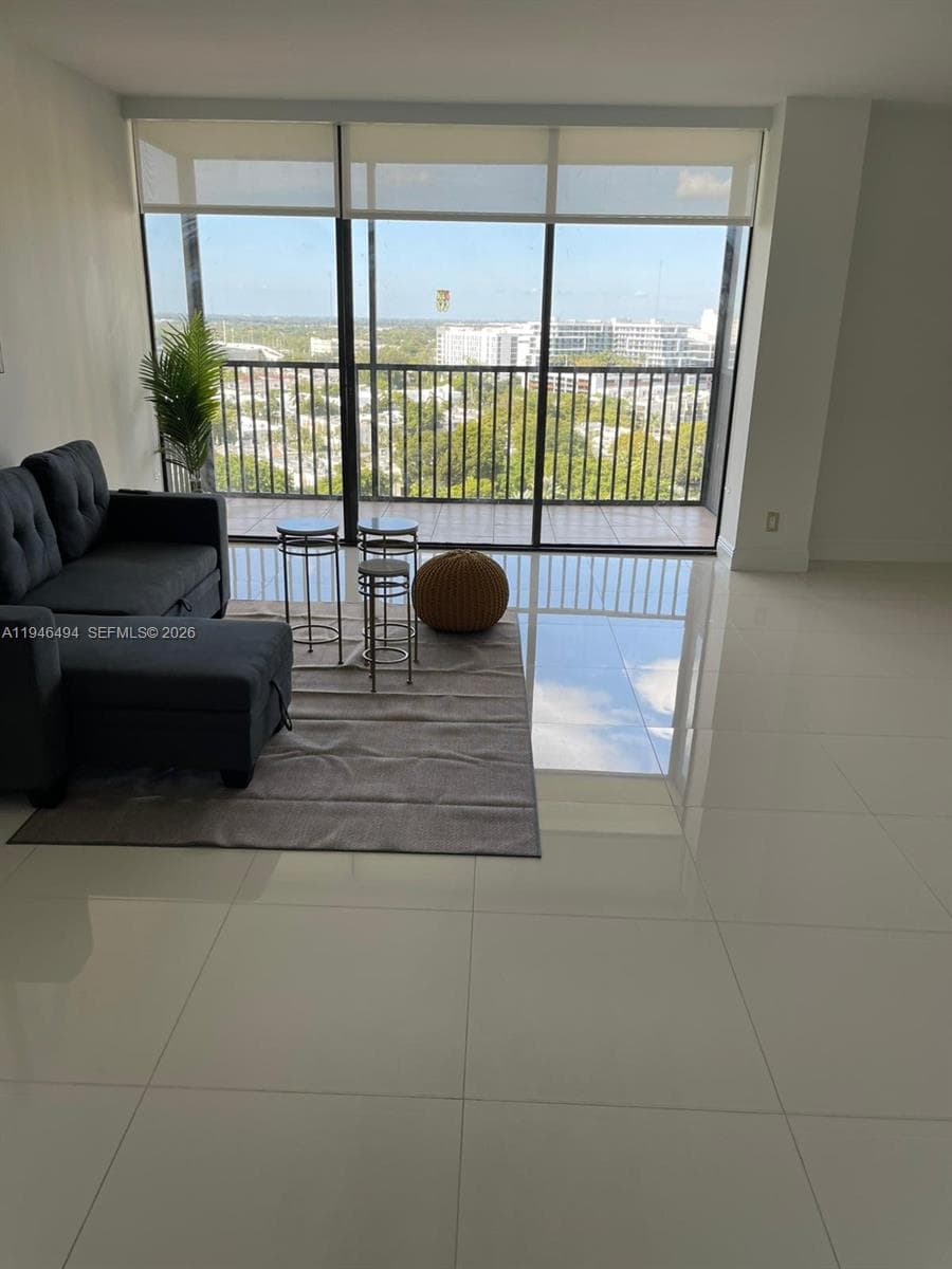 CORONADO CONDO · #1701 in Aventura - Photo 4