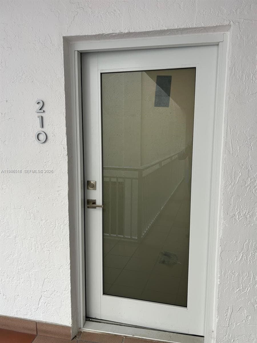 WEST BAY GARDENS CONDO · #210 in Miami Beach - Photo 1