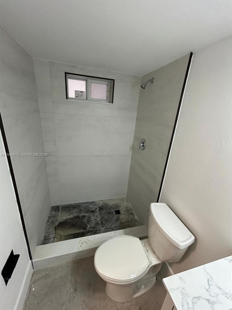 WEST BAY GARDENS CONDO · #210 in Miami Beach - Photo 21