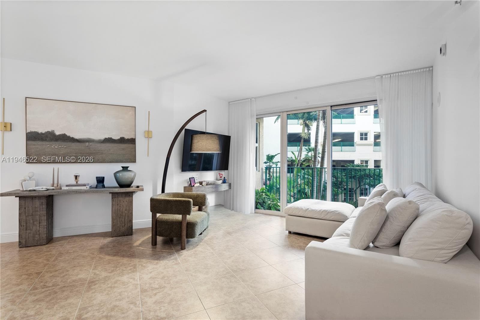 TURNBERRY VILLAGE SO TOWE · #216 in Aventura - Photo 2