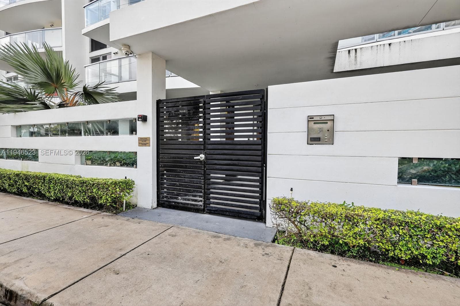 13800 Highland Dr · #308 in North Miami Beach - Photo 37