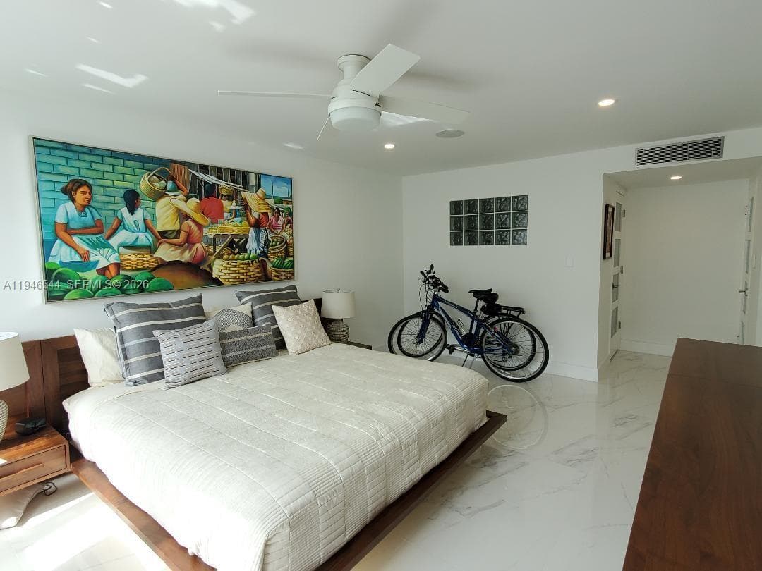 FOUR WINDS CONDO · #1102 in Surfside - Photo 12