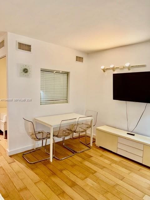 The Roosevelt · #3 in Miami Beach - Photo 2