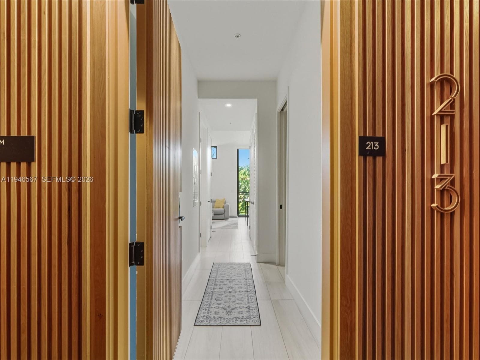 Entry to Unit