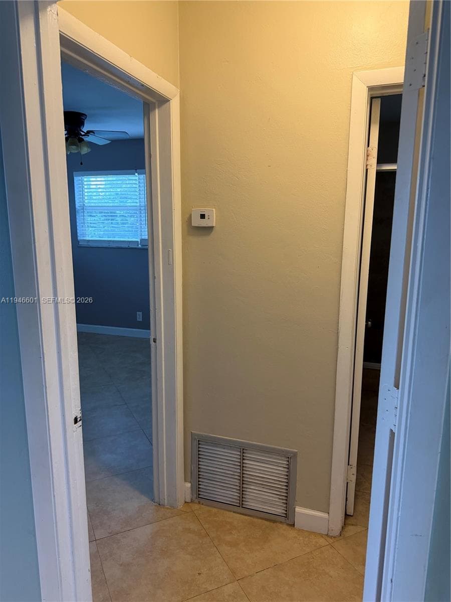 CAROLYN CONDO · #6 in Pompano Beach - Photo 11