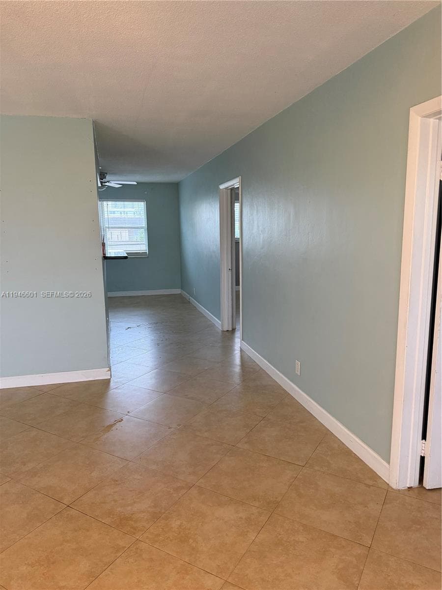 CAROLYN CONDO · #6 in Pompano Beach - Photo 4