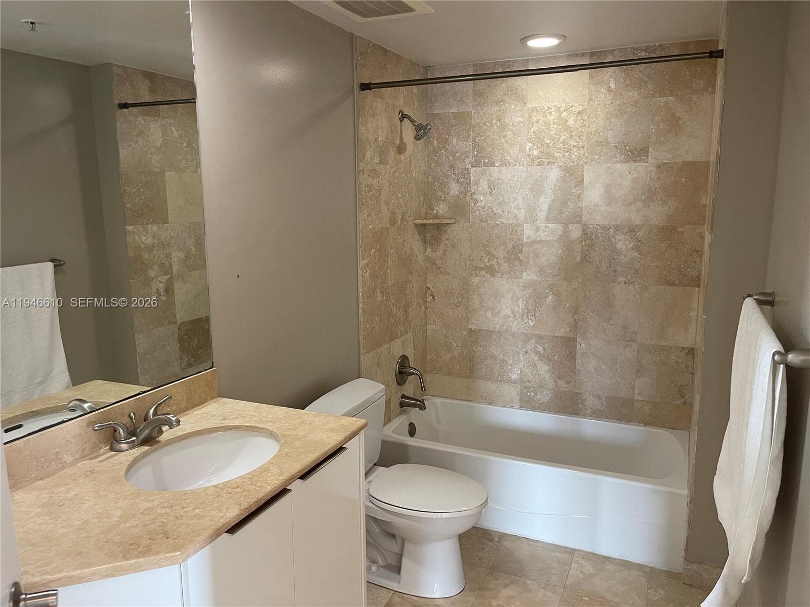 DUO CONDO WEST · #1907W in Hallandale Beach - Photo 14
