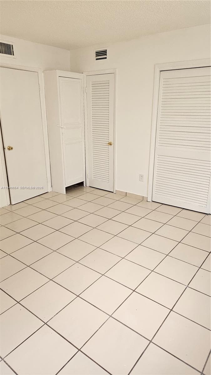 NO BAY WHITE HOUSE NO 2 C · #B105 in North Bay Village - Photo 2