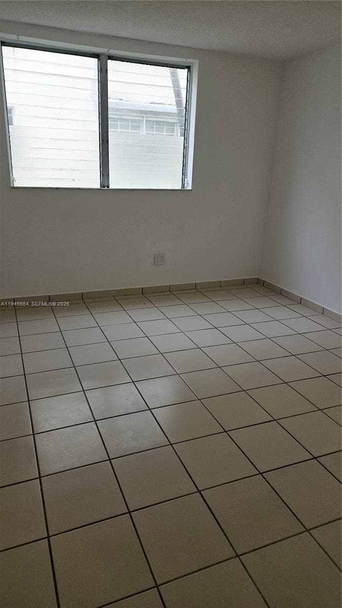 NO BAY WHITE HOUSE NO 2 C · #B105 in North Bay Village - Photo 12