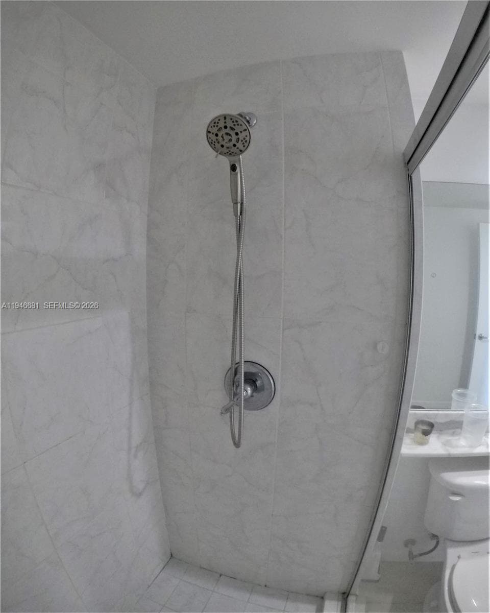 Venture West · #506 in Aventura - Photo 23