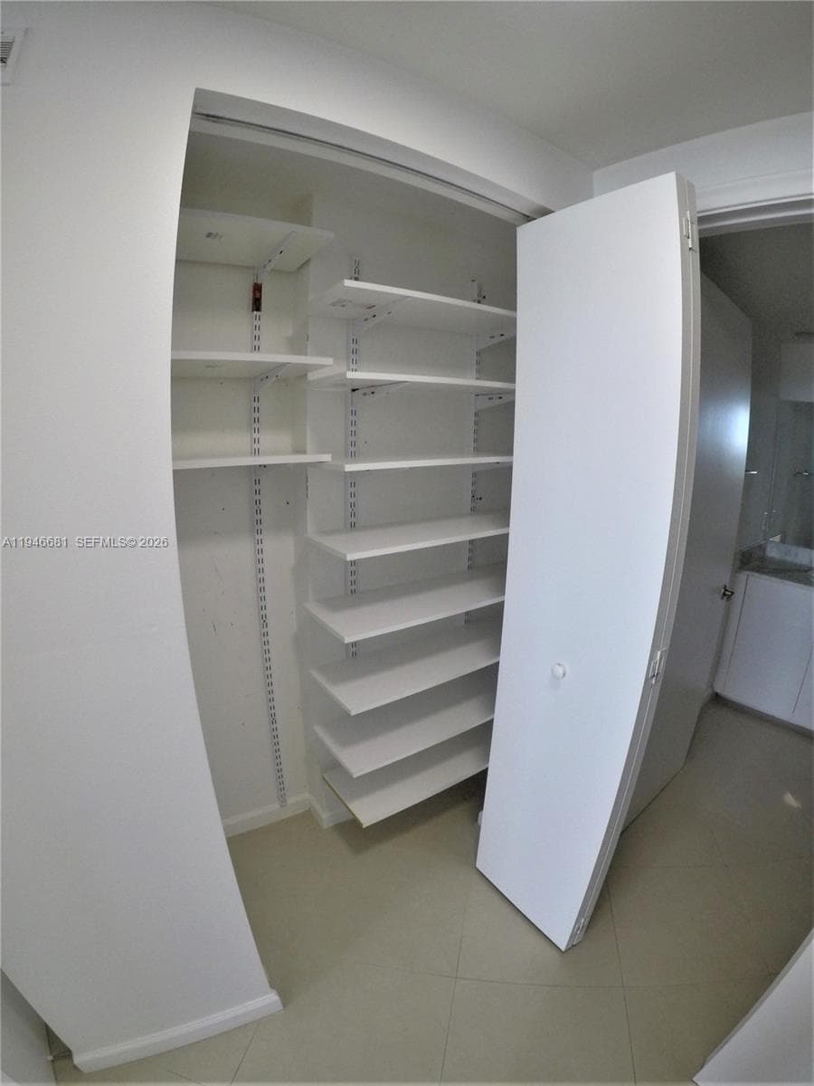 Venture West · #506 in Aventura - Photo 24