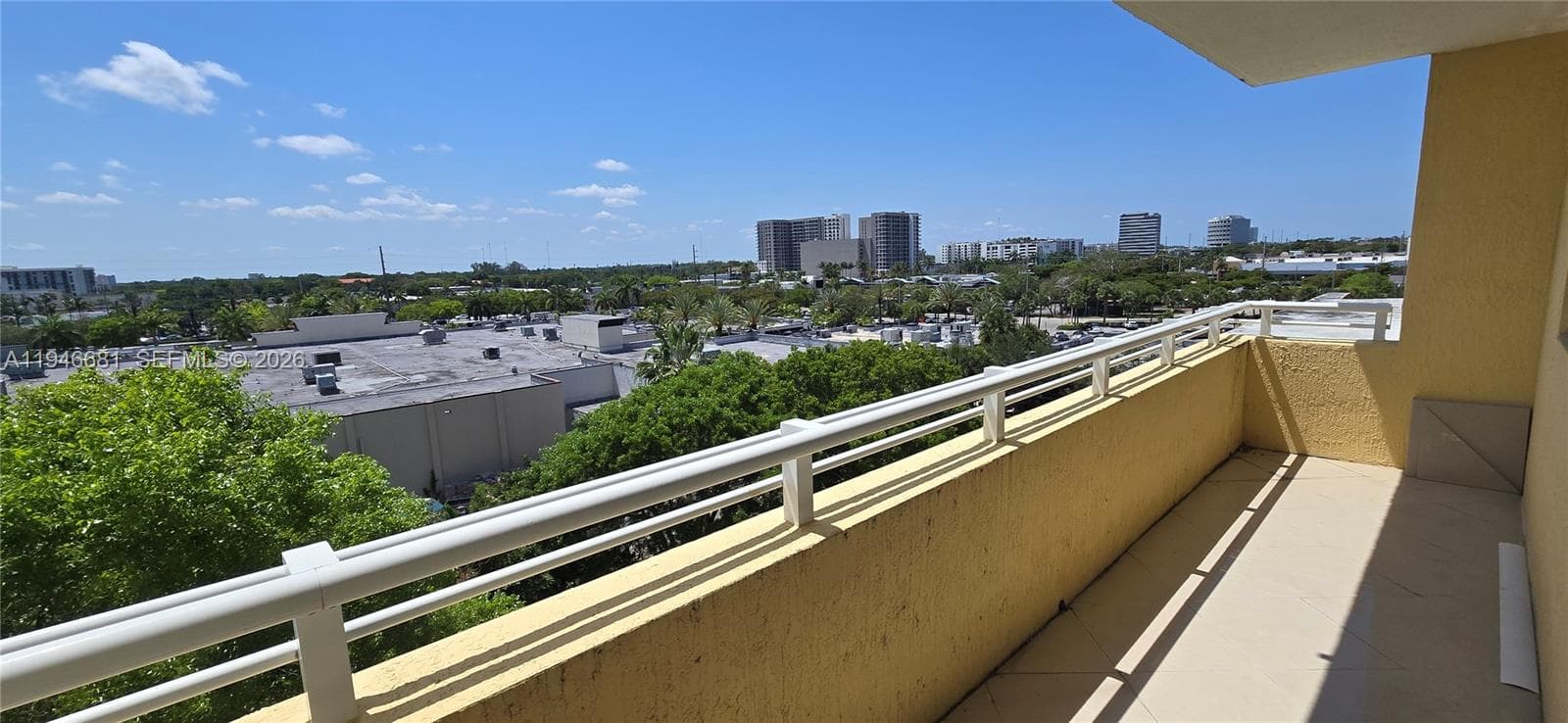 Venture West · #506 in Aventura - Photo 39