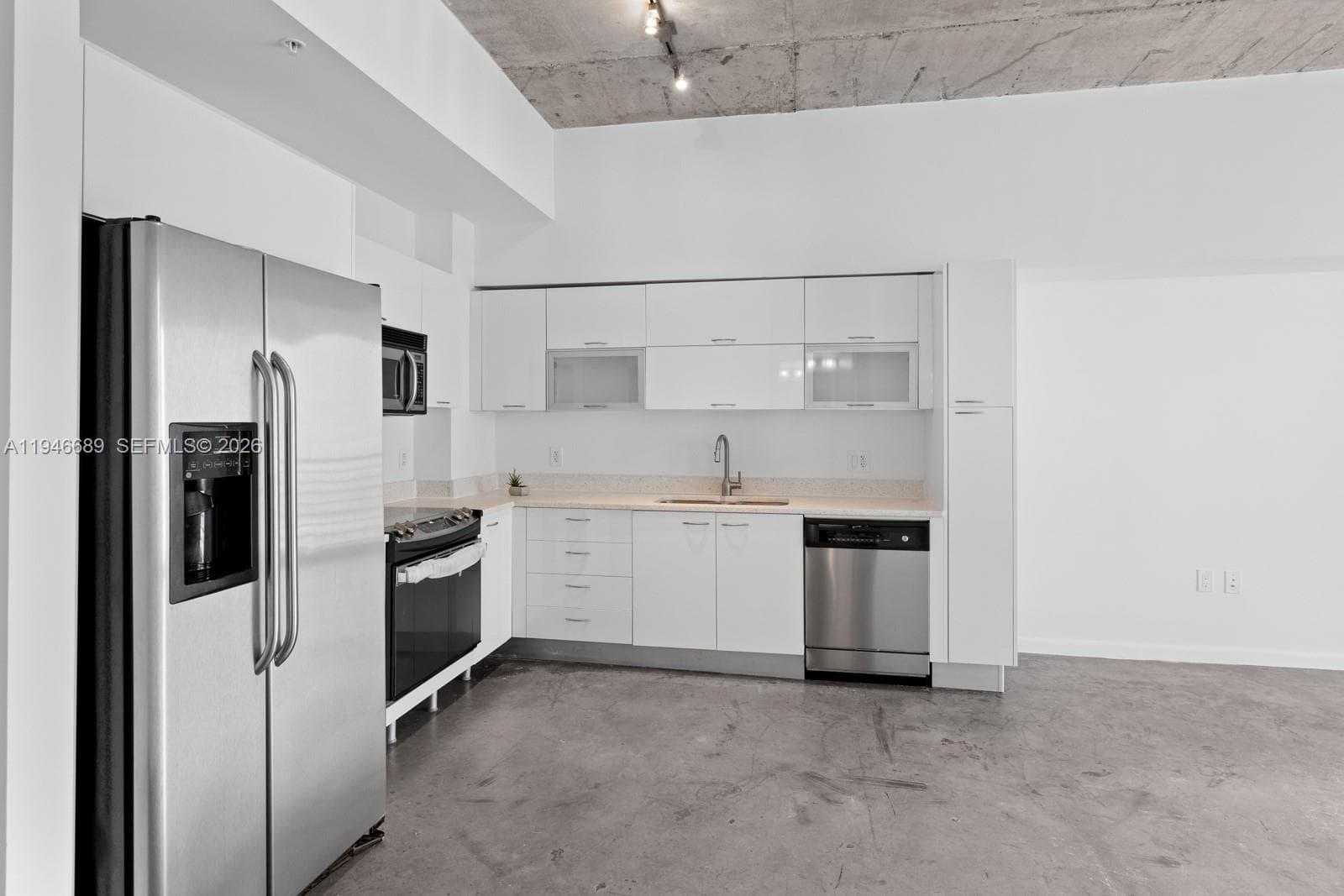 Loft Downtown II · #708 in Miami - Photo 5