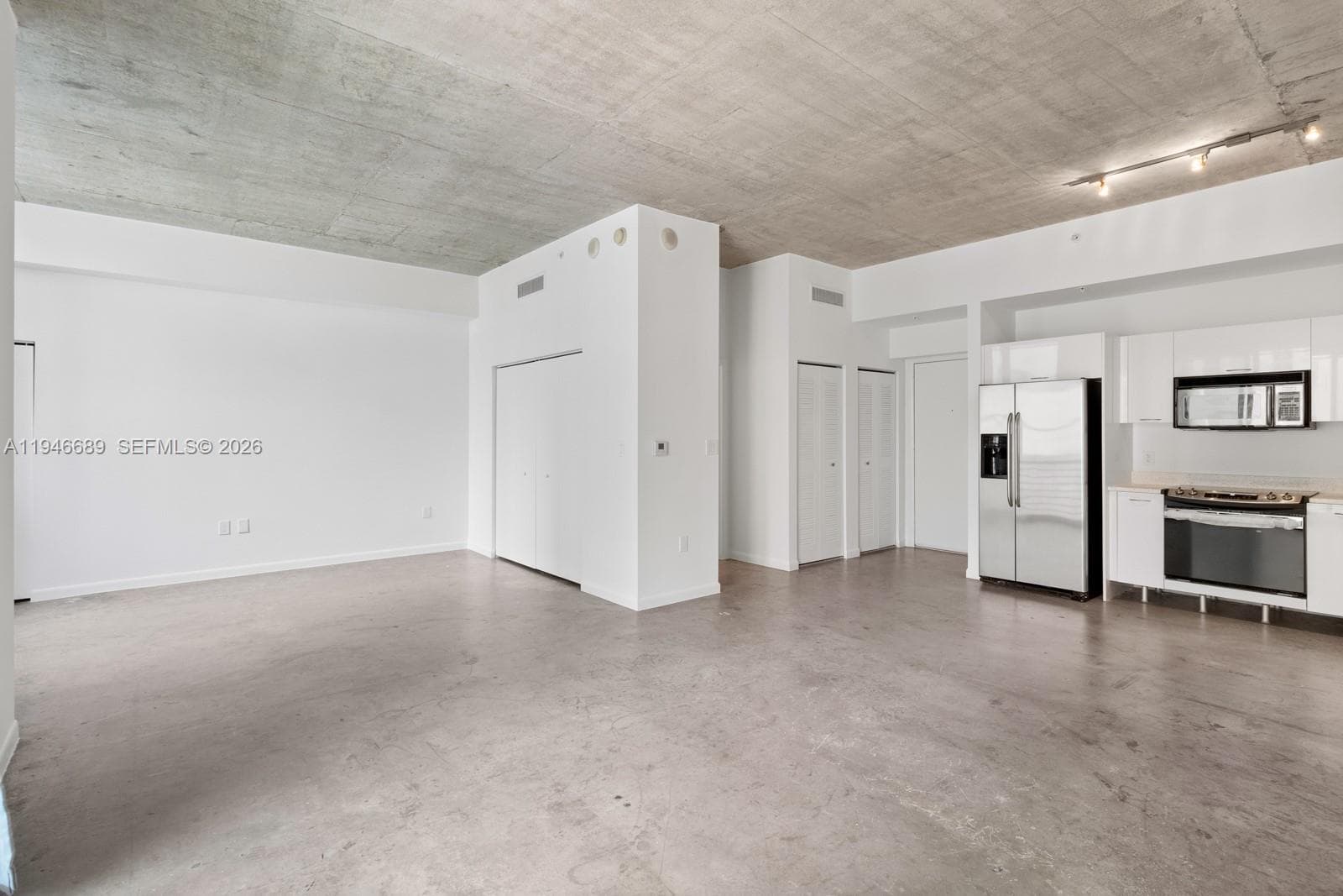 Loft Downtown II · #708 in Miami - Photo 9