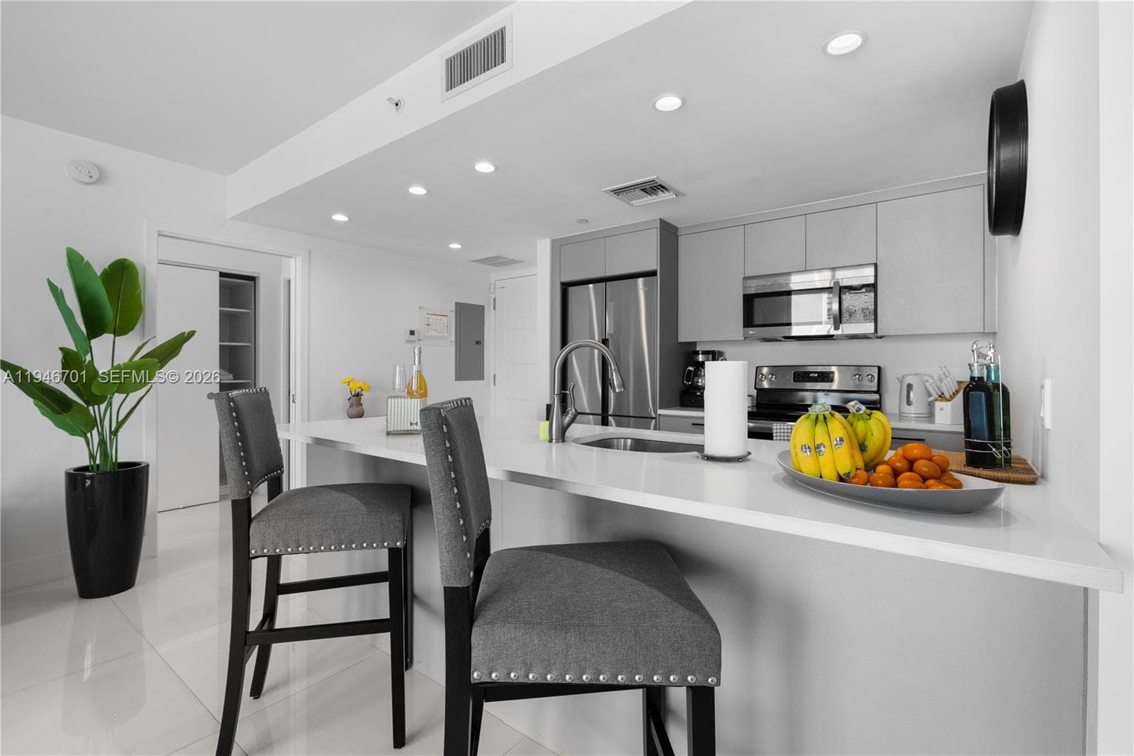 ONE BAY HARBOR CONDO · #502 in Bay Harbor Islands - Photo 14