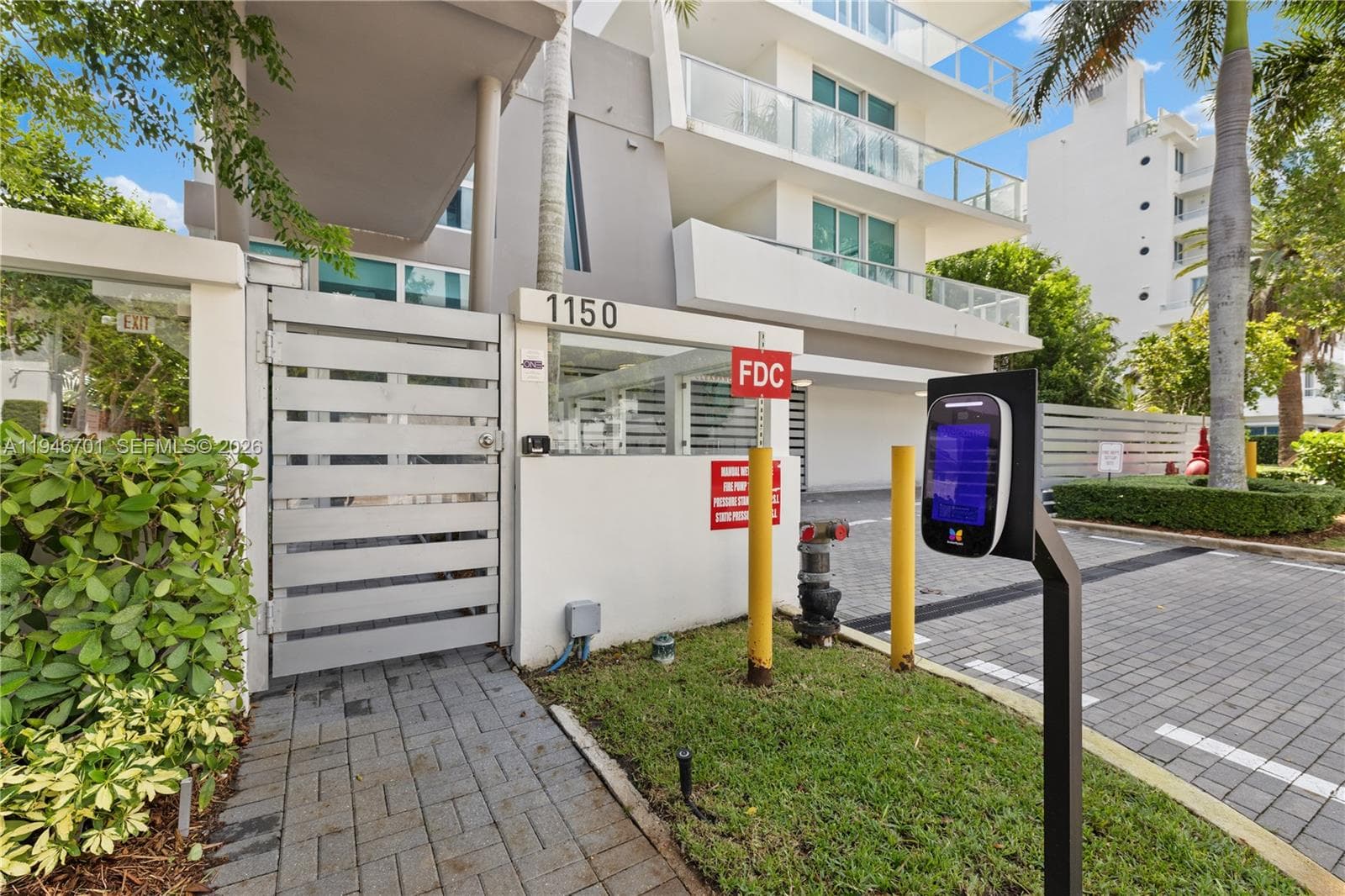 ONE BAY HARBOR CONDO · #502 in Bay Harbor Islands - Photo 59
