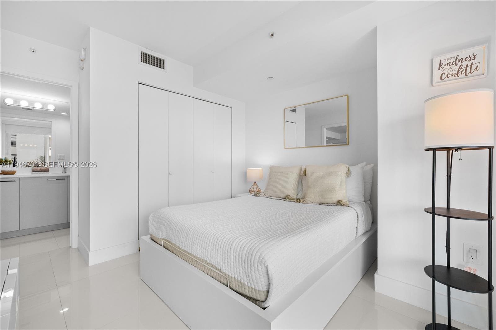 ONE BAY HARBOR CONDO · #502 in Bay Harbor Islands - Photo 31