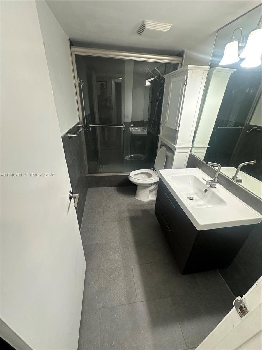 Cypress Village Condo · #H10 in Miami Lakes - Photo 6