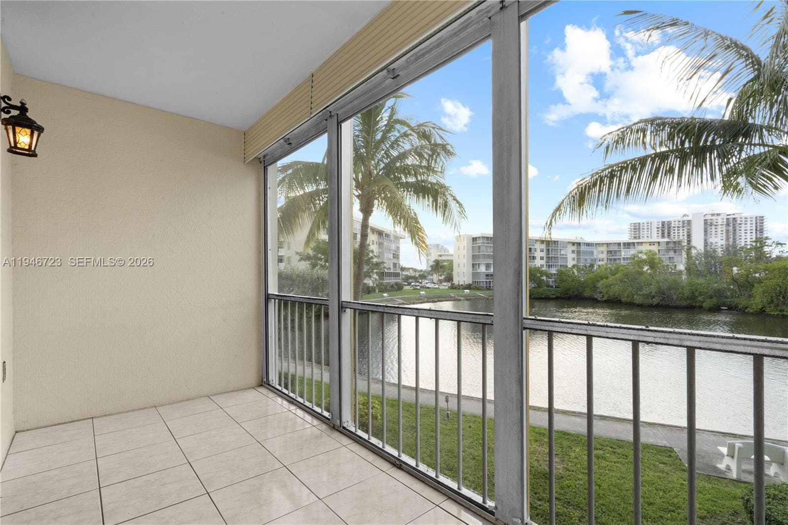 Screened Balcony
