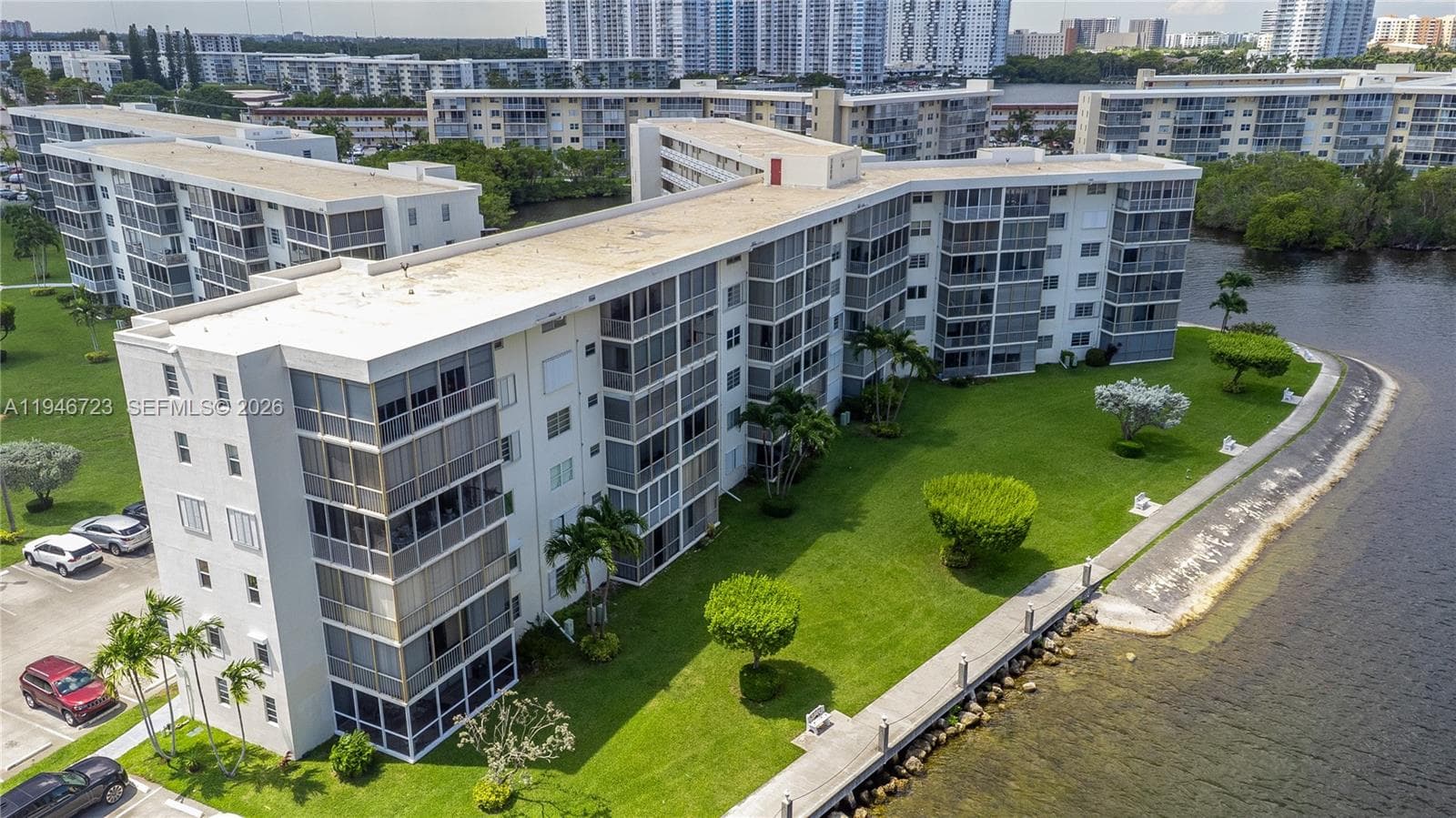 POINT EAST SEC 4 CONDO · #T203 in Aventura - Photo 36