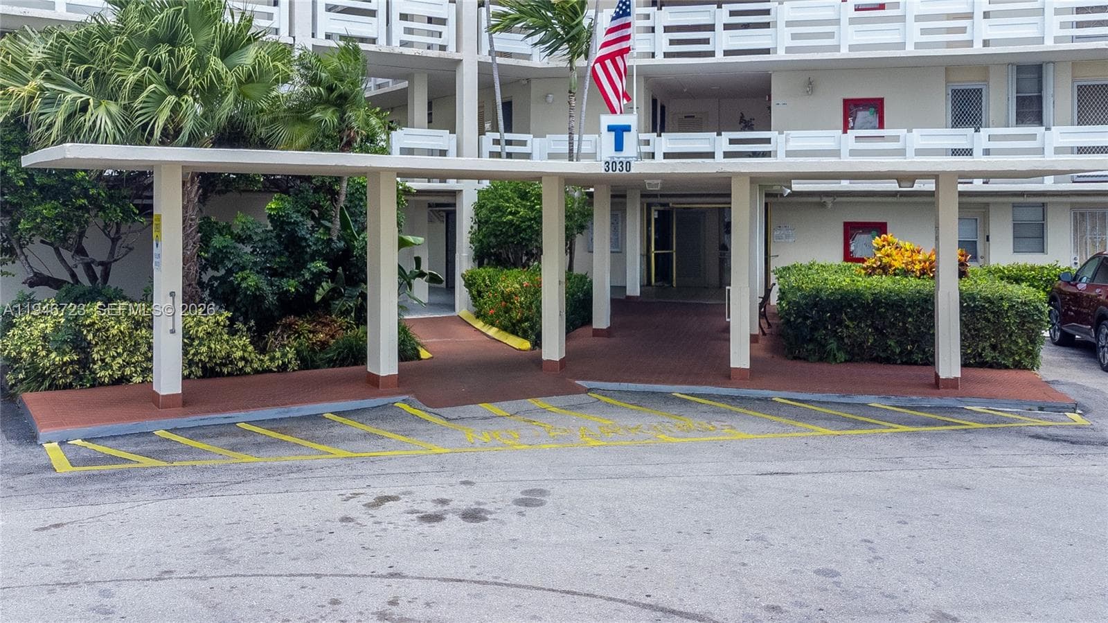 POINT EAST SEC 4 CONDO · #T203 in Aventura - Photo 28