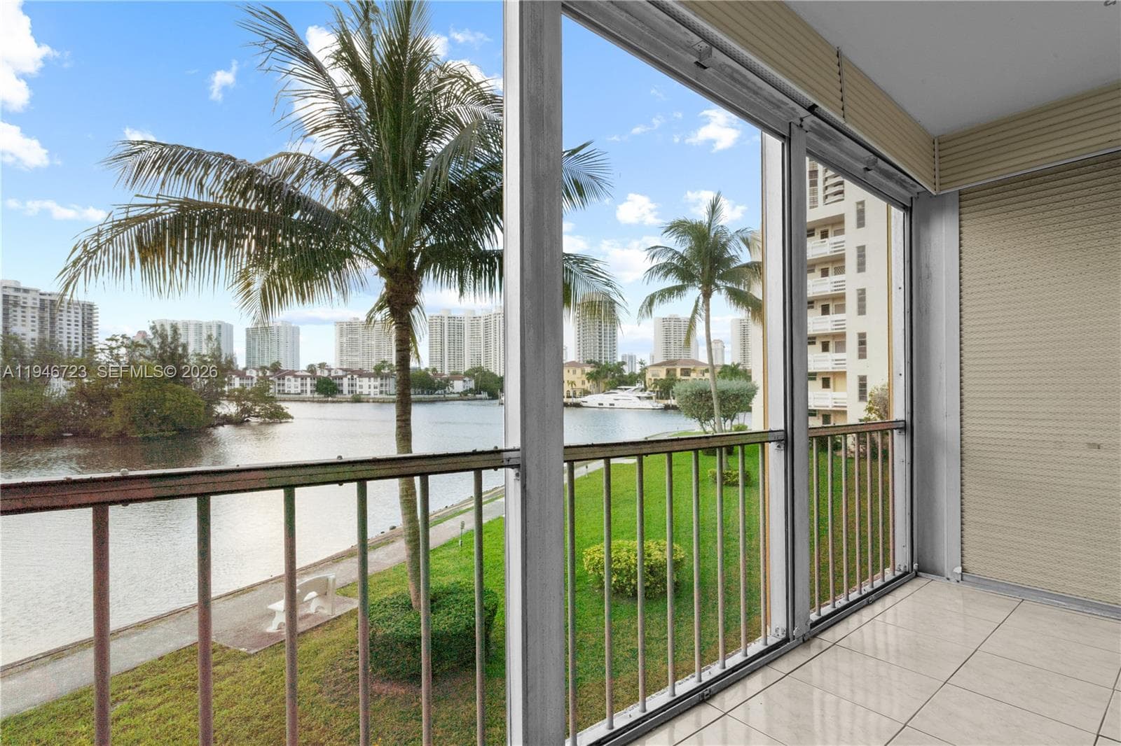 Screened Balcony