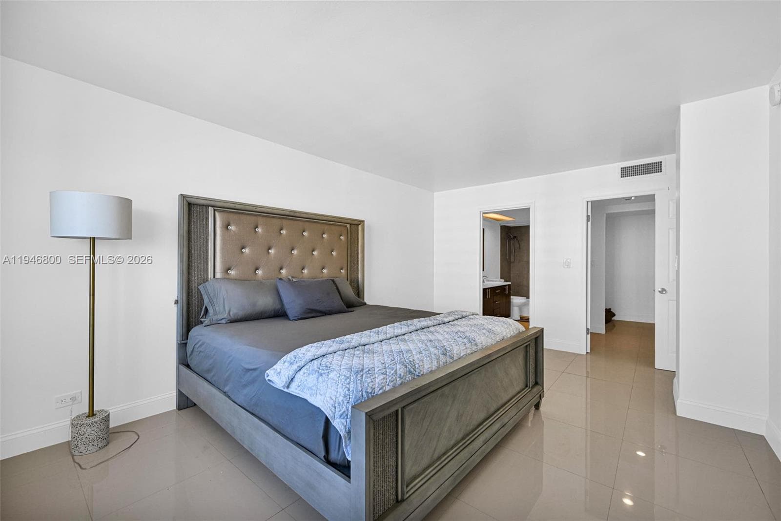 Winston Towers 100 · #1808 in Sunny Isles Beach - Photo 16