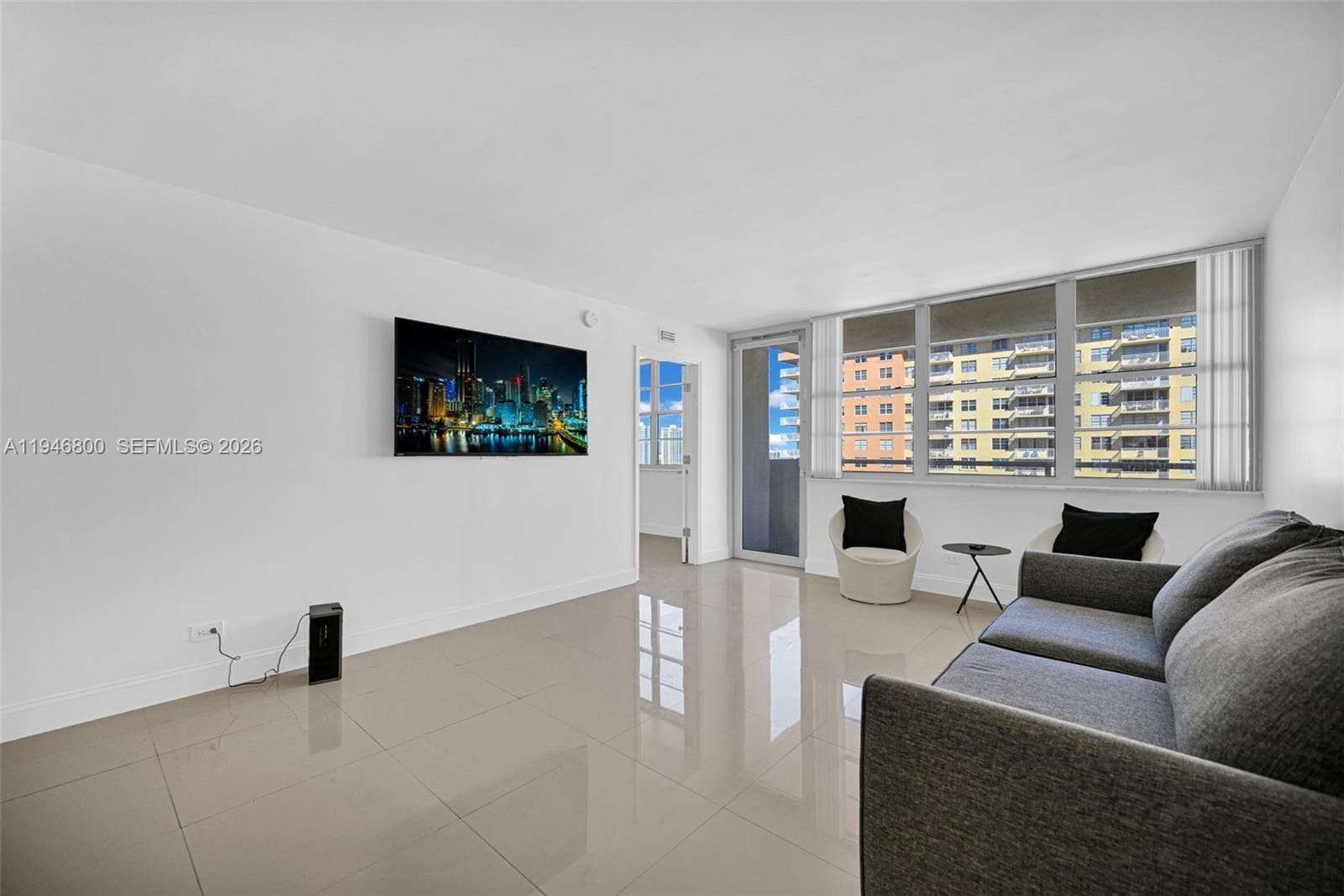 Winston Towers 100 · #1808 in Sunny Isles Beach - Photo 3