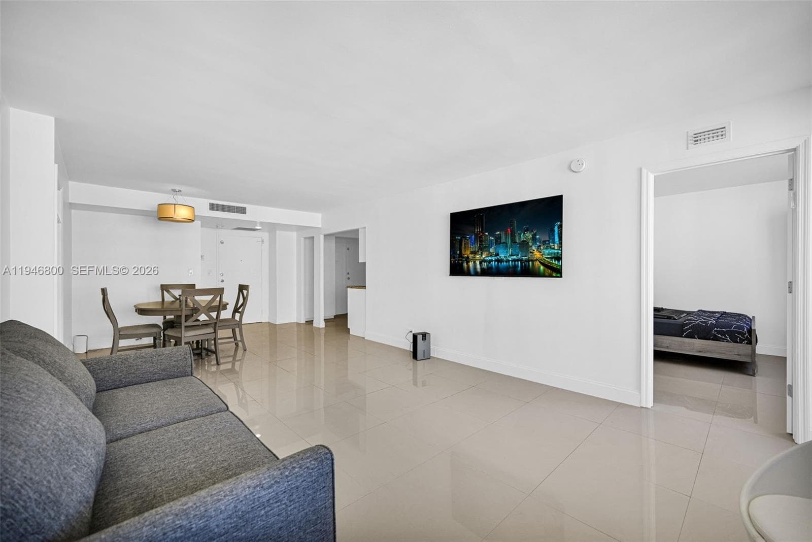 Winston Towers 100 · #1808 in Sunny Isles Beach - Photo 5