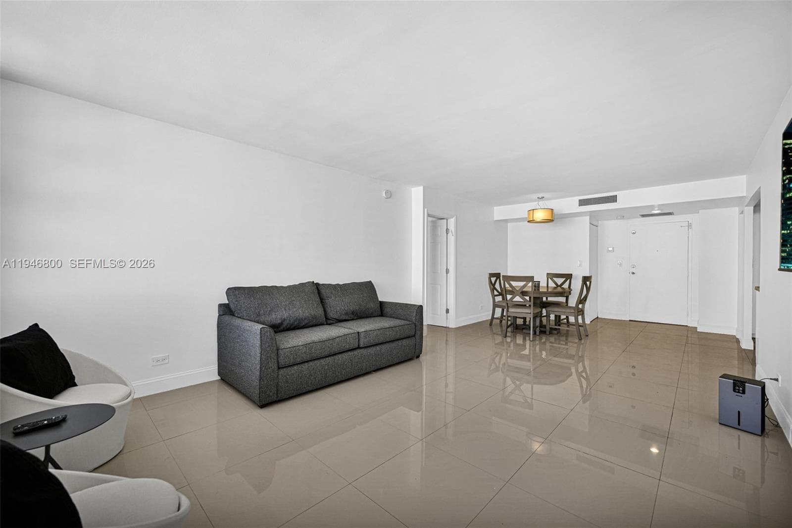 Winston Towers 100 · #1808 in Sunny Isles Beach - Photo 9