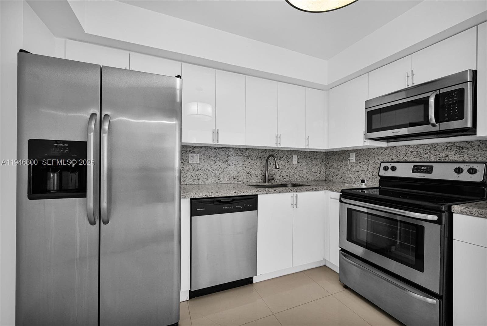 Winston Towers 100 · #1808 in Sunny Isles Beach - Photo 10