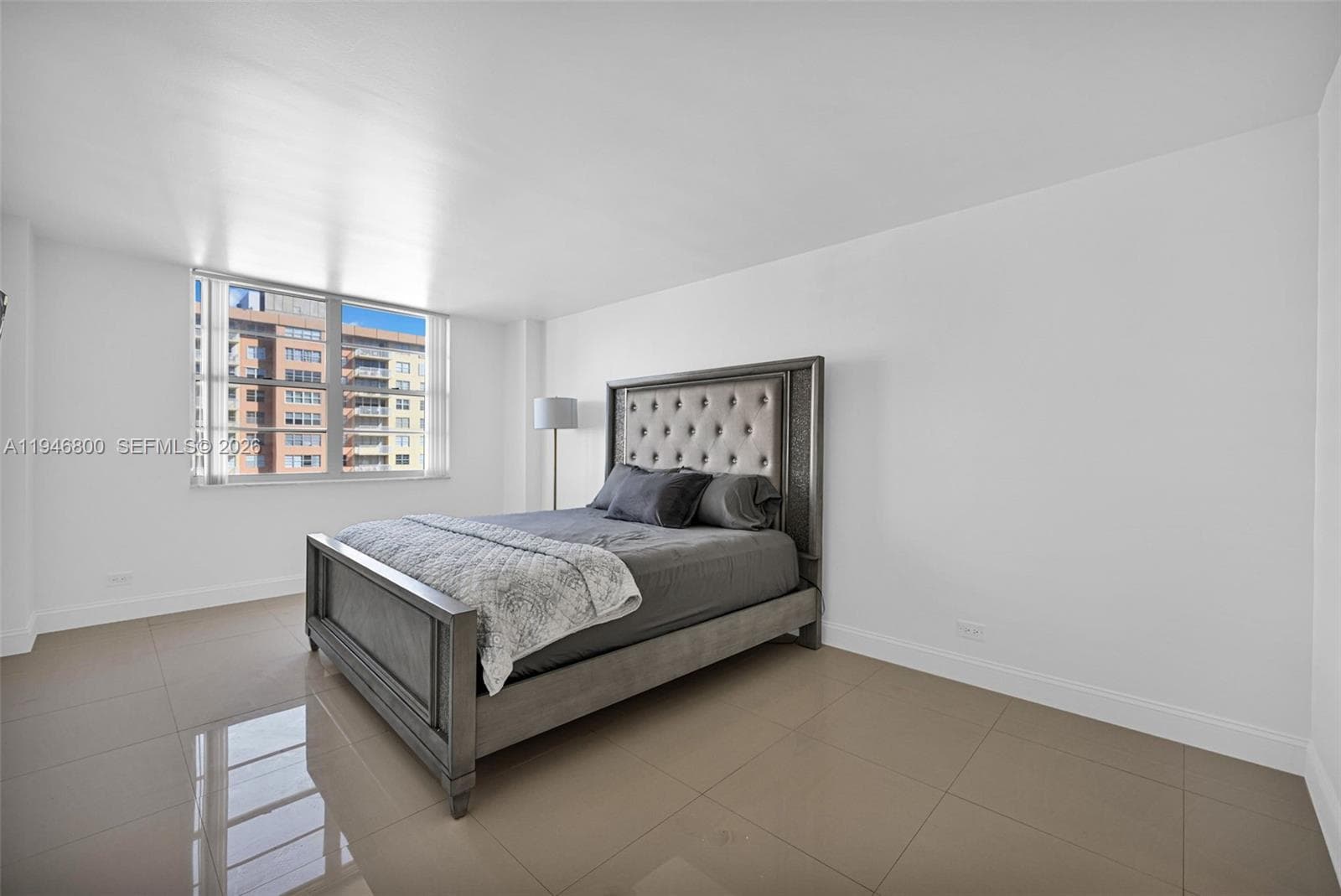 Winston Towers 100 · #1808 in Sunny Isles Beach - Photo 18