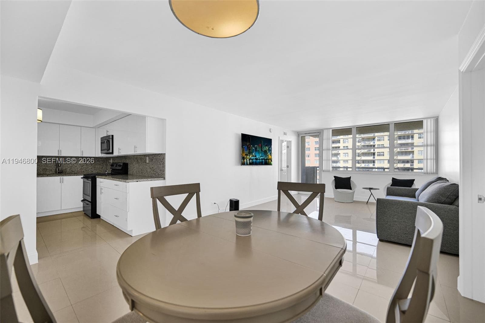 Winston Towers 100 · #1808 in Sunny Isles Beach - Photo 8