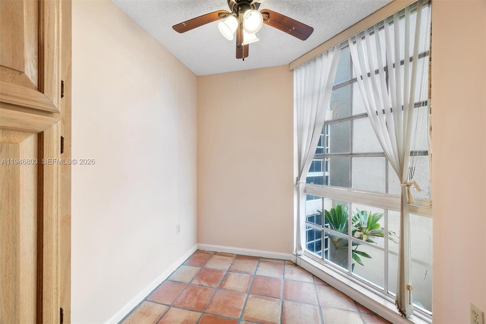 UNIVERSITY INN · #2211 in Coral Gables - Photo 3
