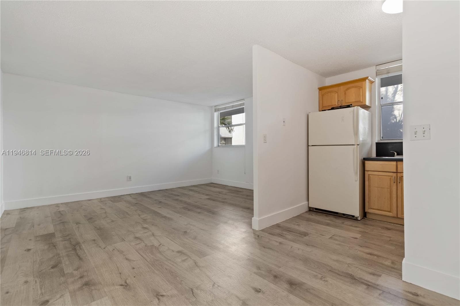 Living Room – Reverse Angle