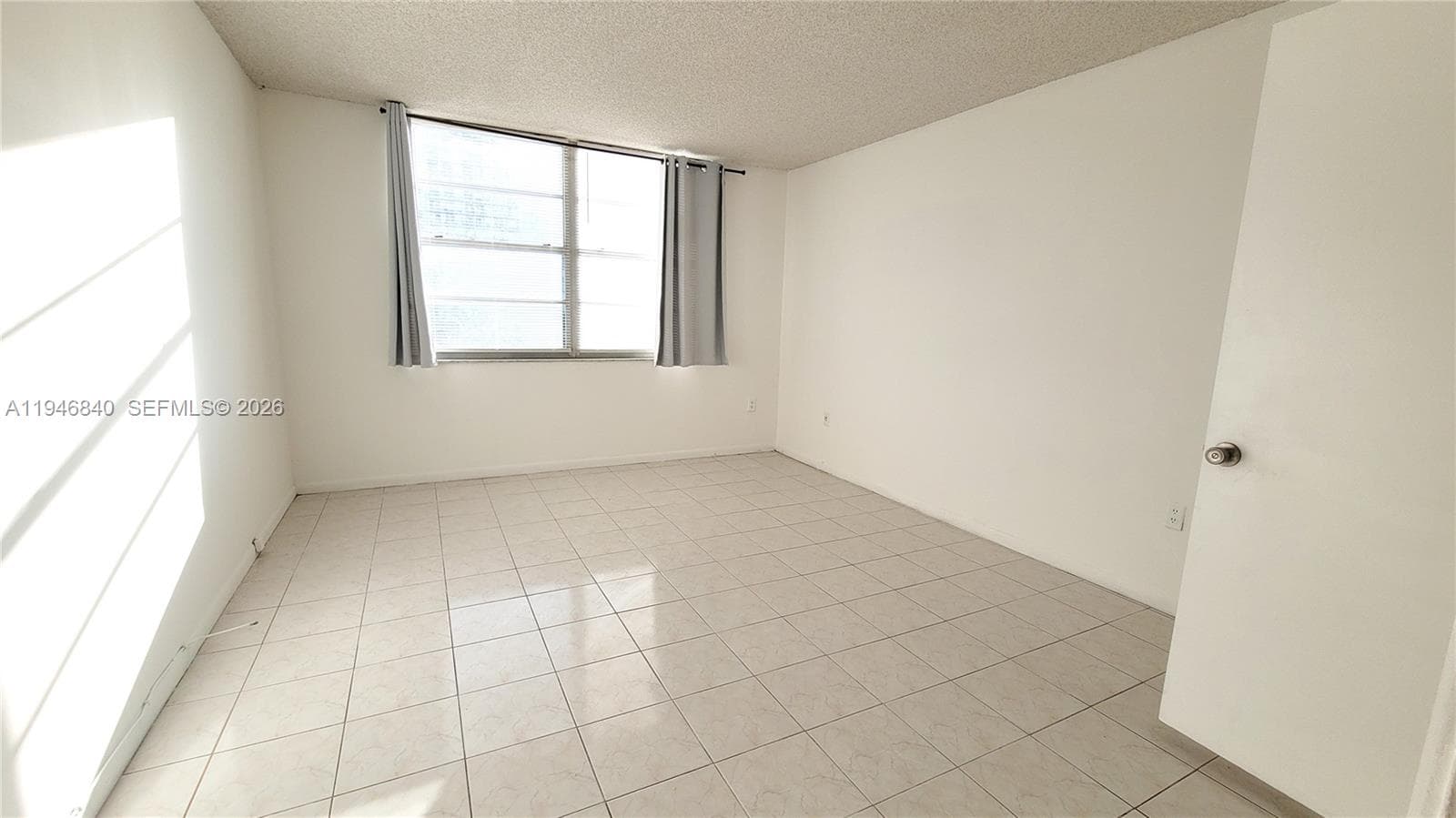 ADMIRALS PORT CONDO WEST · #504W in Aventura - Photo 12