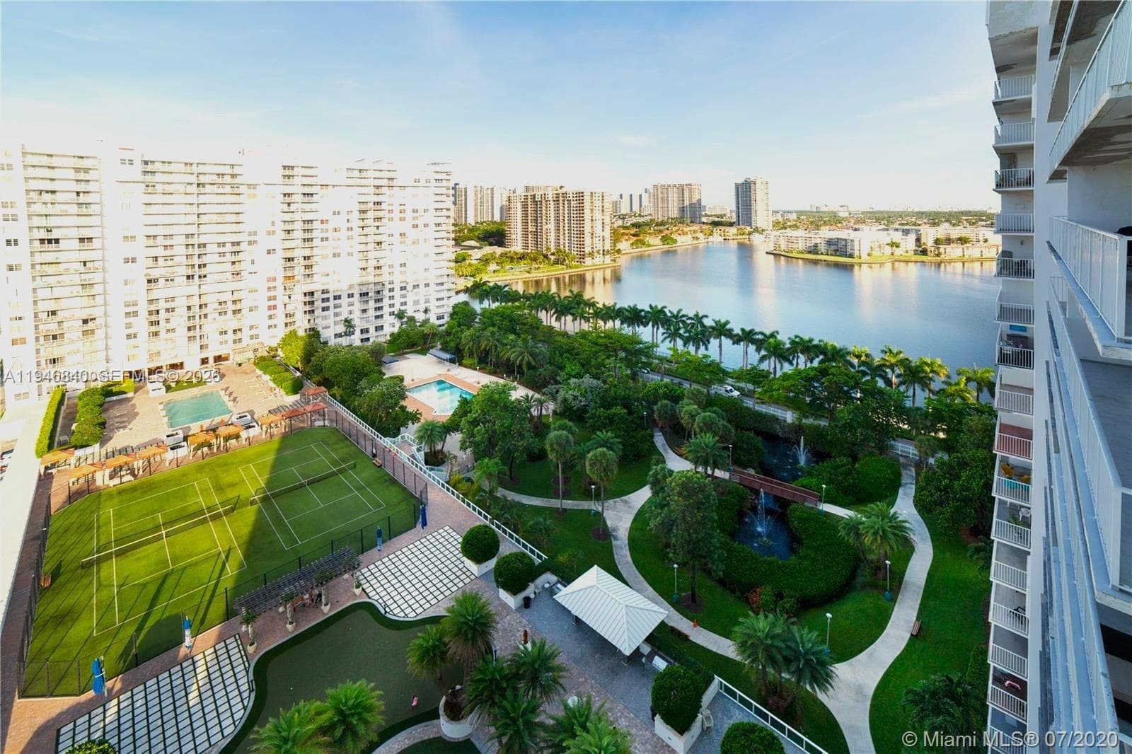 ADMIRALS PORT CONDO WEST · #504W in Aventura - Photo 25