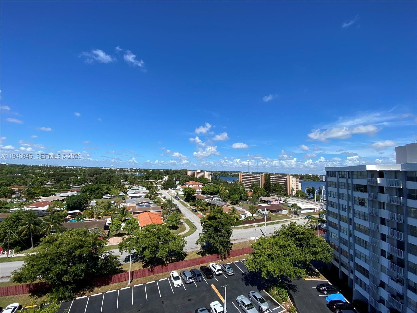 WILSHIRE CONDO · #1020W in Miami - Photo 22